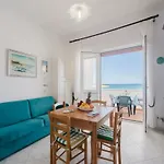 Apartman With Terrace Porto Torres
