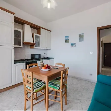 With Terrace Appartamento